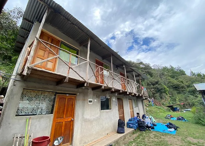 Anita Lodge Sahuayaco